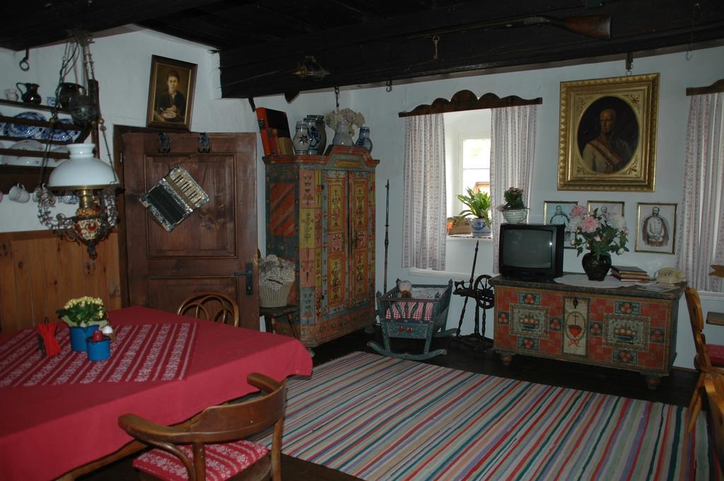 Romantikhaus Hufschmiede * Engelhartszell